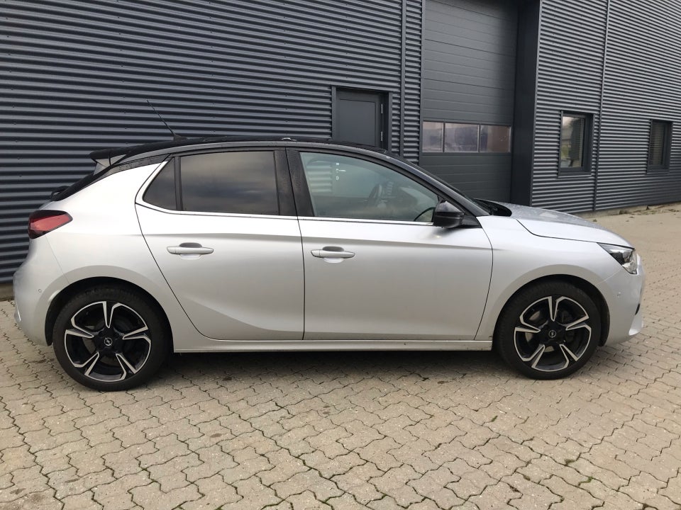 Opel Corsa 1,2 T 100 Elegance Sky 5d