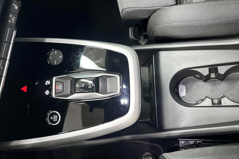 Audi Q4 e-tron 45 Progress 5d