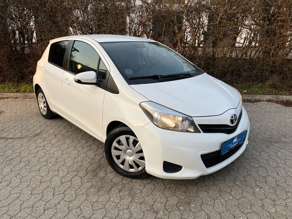 Toyota Yaris 1,0 VVT-i T2 Touch 5d