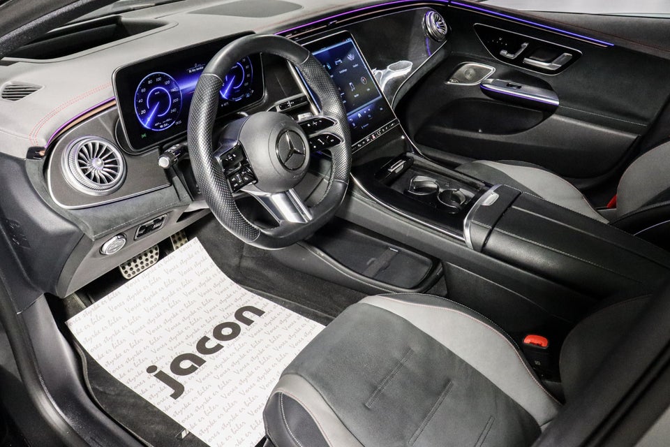 Mercedes EQE350 AMG Line 4d