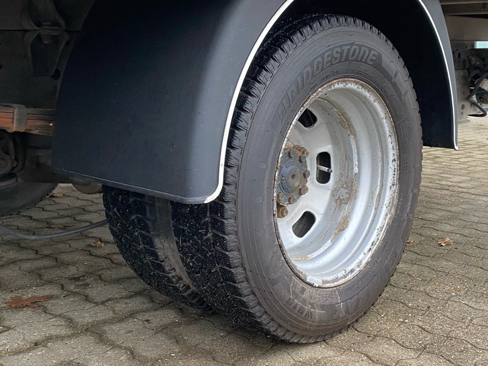 Iveco Daily 3,0 35C18 4100mm Lad AG8 2d