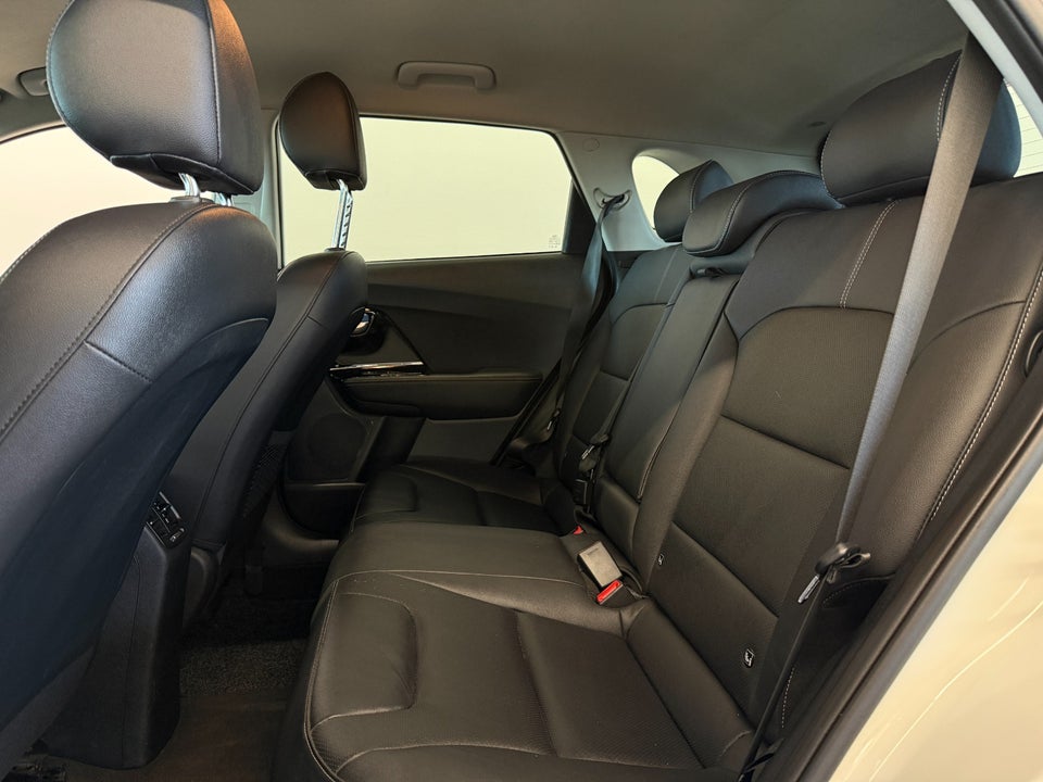 Kia Niro 1,6 PHEV Advance DCT 5d