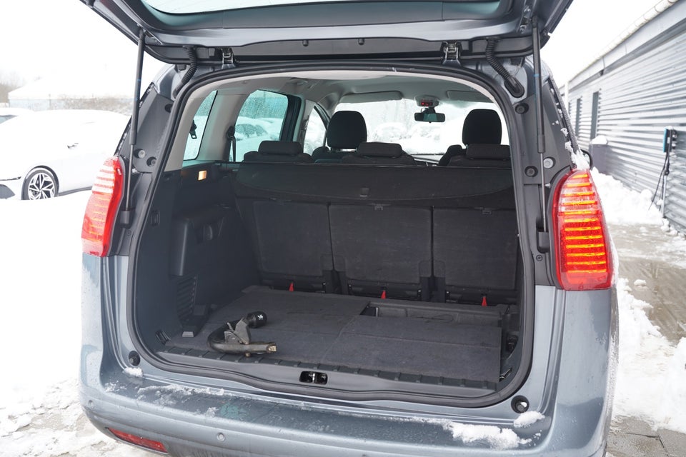 Peugeot 5008 2,0 HDi 150 Style 7prs 5d