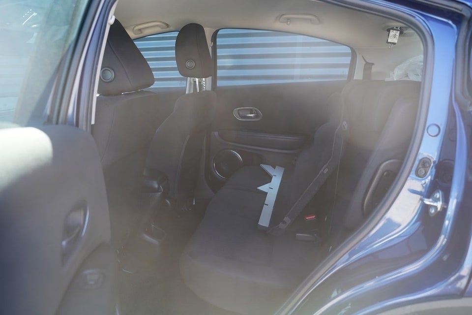 Honda HR-V 1,5 i-VTEC Elegance 5d