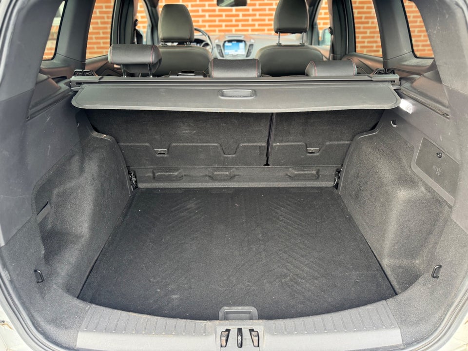 Ford Kuga 1,5 TDCi 120 ST-Line aut. 5d