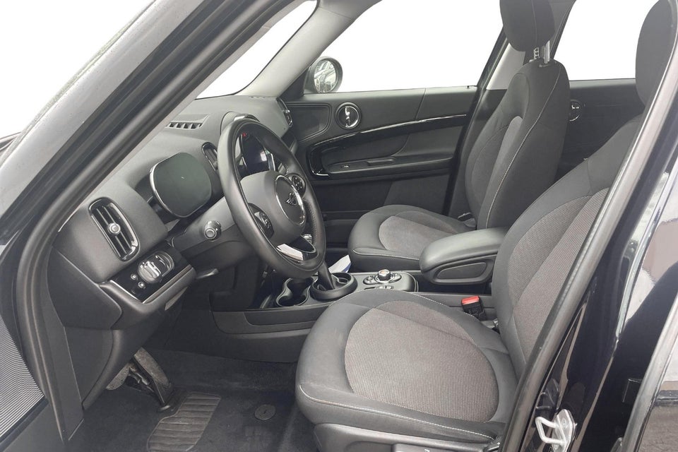 MINI Countryman Cooper SE 1,5 Essential aut. ALL4 5d