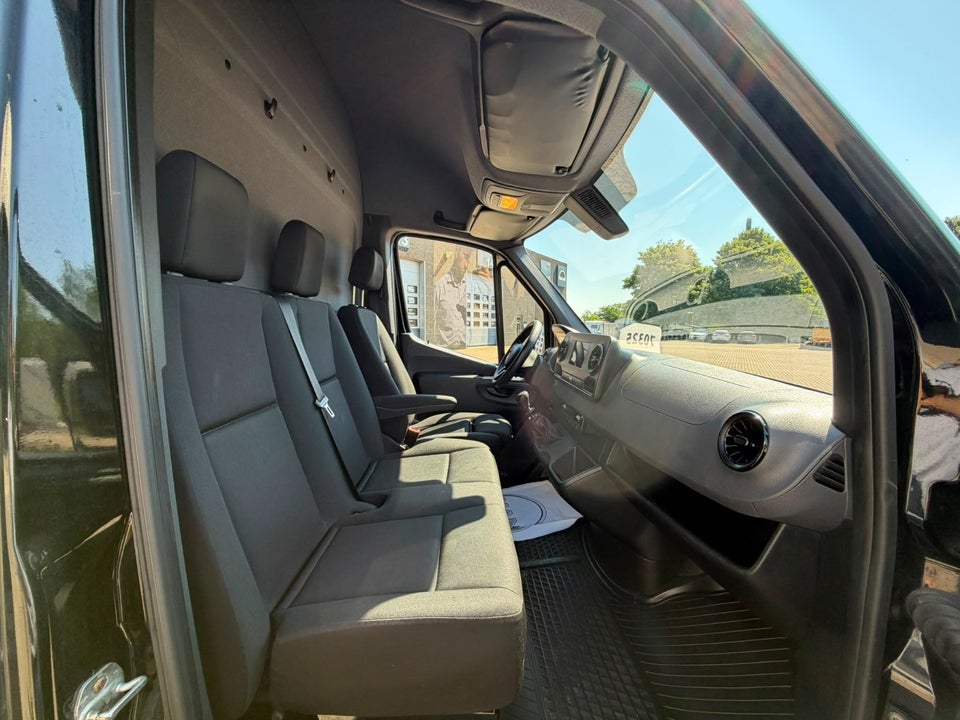 Mercedes Sprinter 214 2,2 CDi A2 Kassevogn FWD