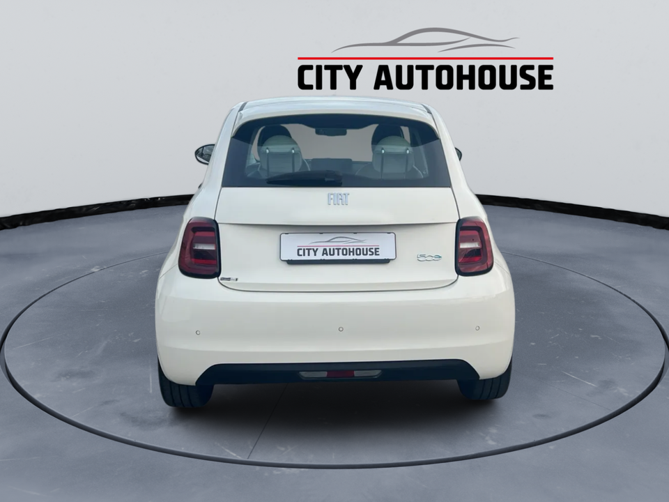 Fiat 500e 42 la Prima by Bocelli 3+1 4d