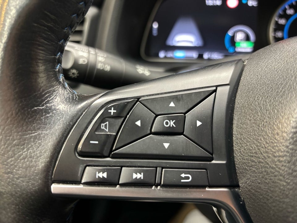 Nissan Leaf 62 e+ Tekna 5d
