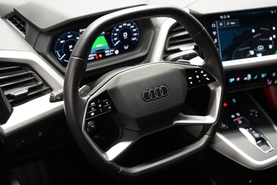 Audi Q4 e-tron 45 S-line 5d