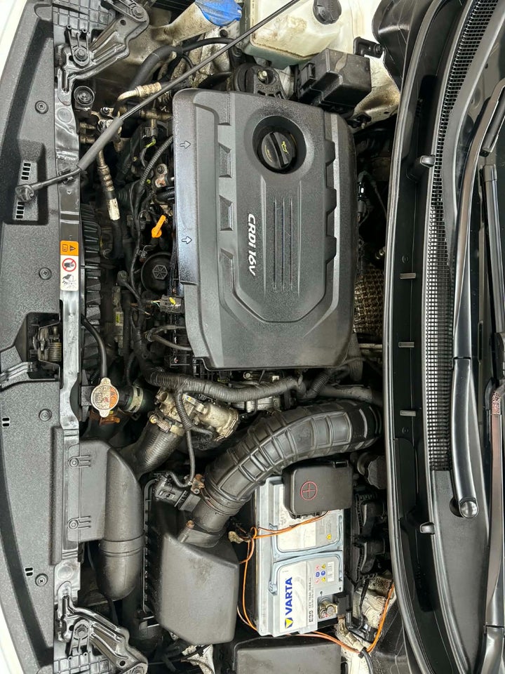 Hyundai i30 1,6 CRDi 110 5d