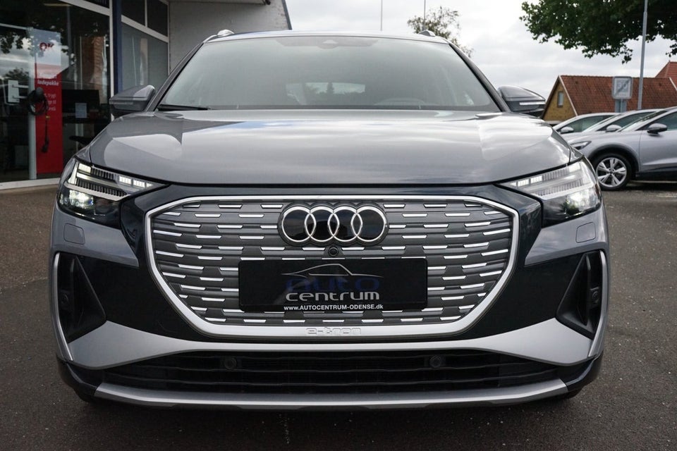 Audi Q4 e-tron 45 S-line 5d