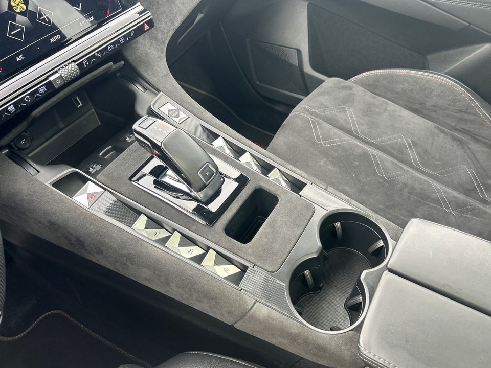 DS DS 7 CrossBack 1,6 PureTech 180 Performance Line Pack EAT8 5d