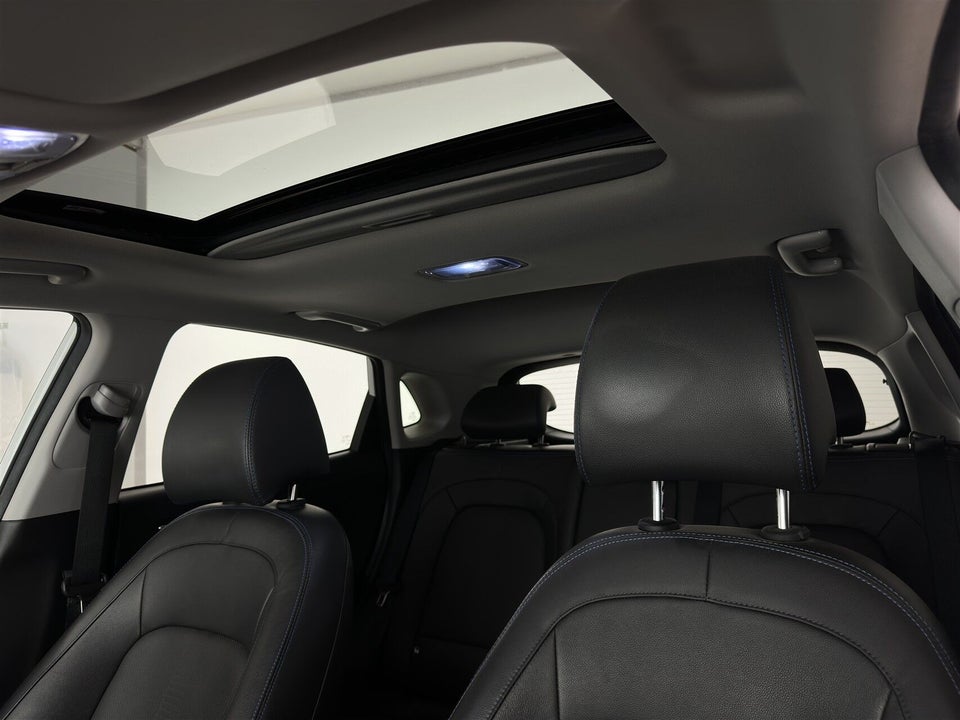 Hyundai Kona 64 EV Ultimate 5d