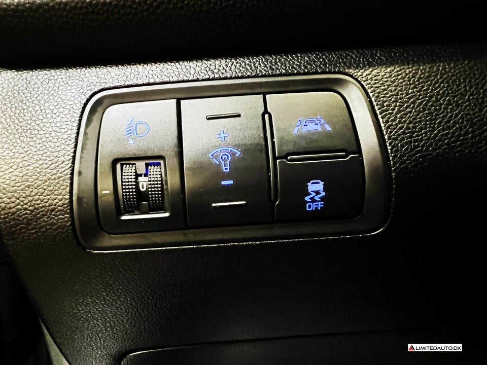 Hyundai i20 1,25 Premium 5d