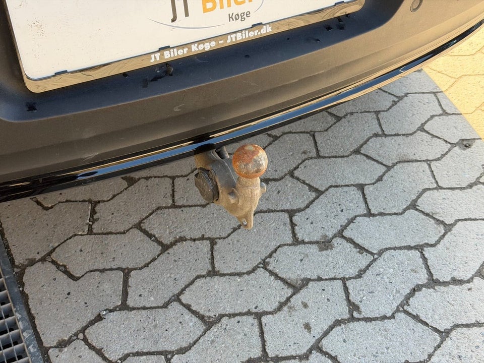 Volvo XC40 ReCharge Extended Range Plus 5d