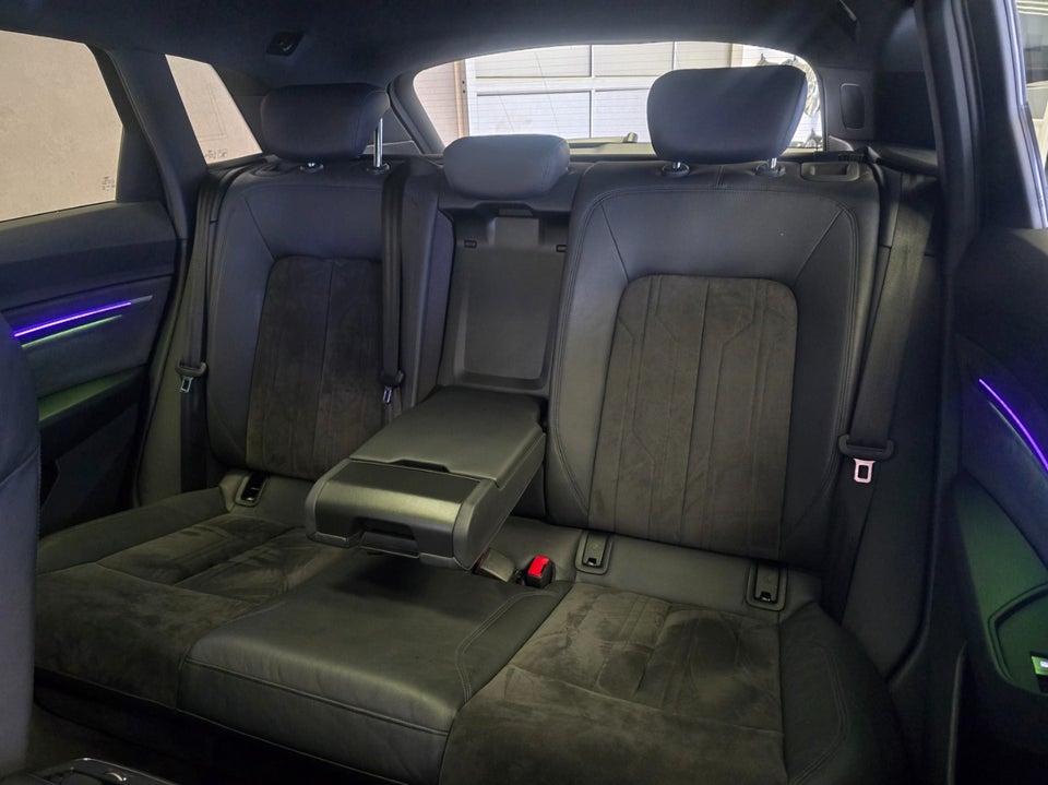 Audi e-tron 55 Advanced quattro 5d