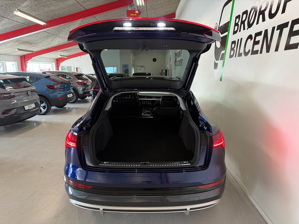 Audi e-tron 55 S-line Sportback quattro Van 5d