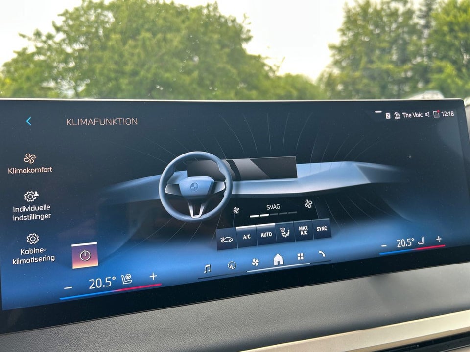 BMW iX xDrive40 Sport 5d