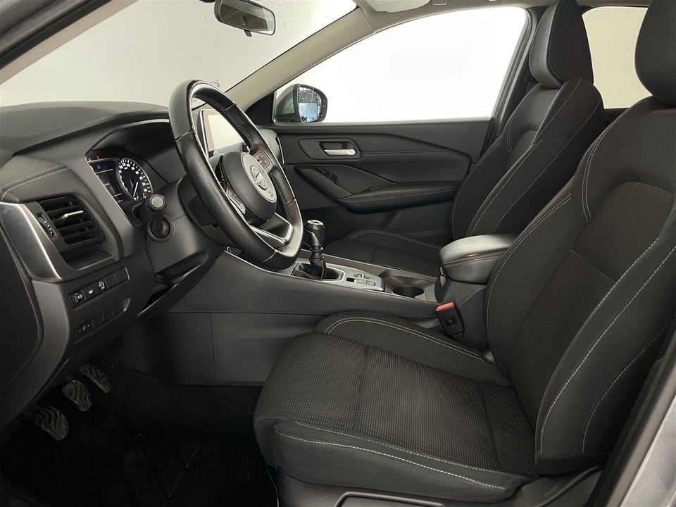 Nissan Qashqai 1,3 mHEV Acenta 5d