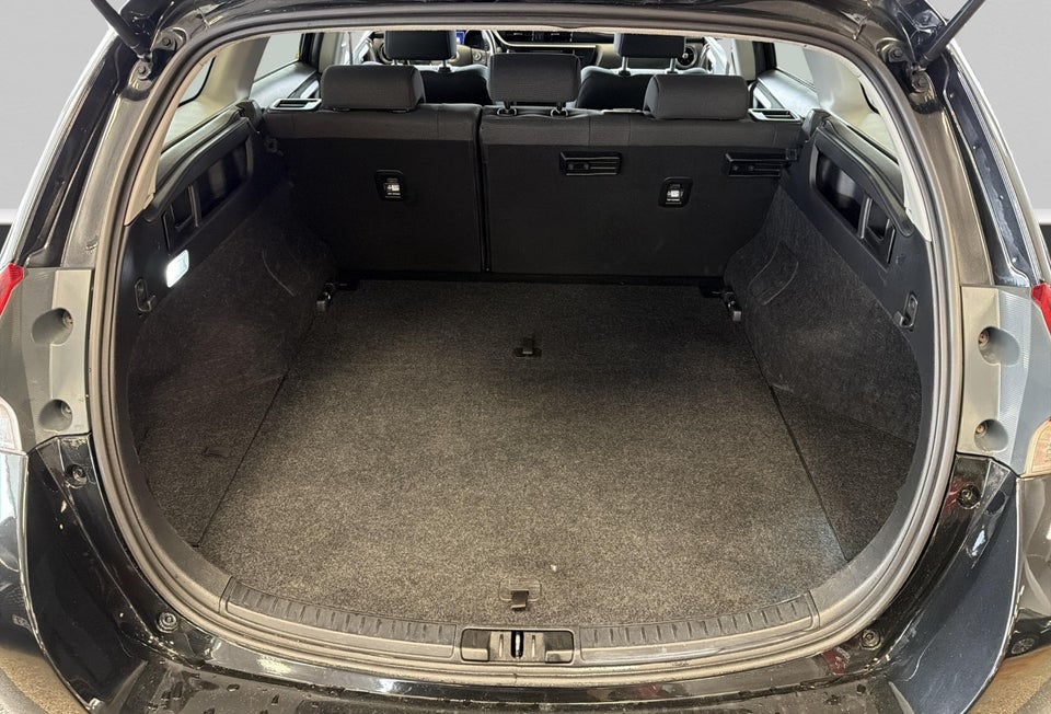 Toyota Auris 1,8 Hybrid H2 Comfort Touring Sports CVT 5d