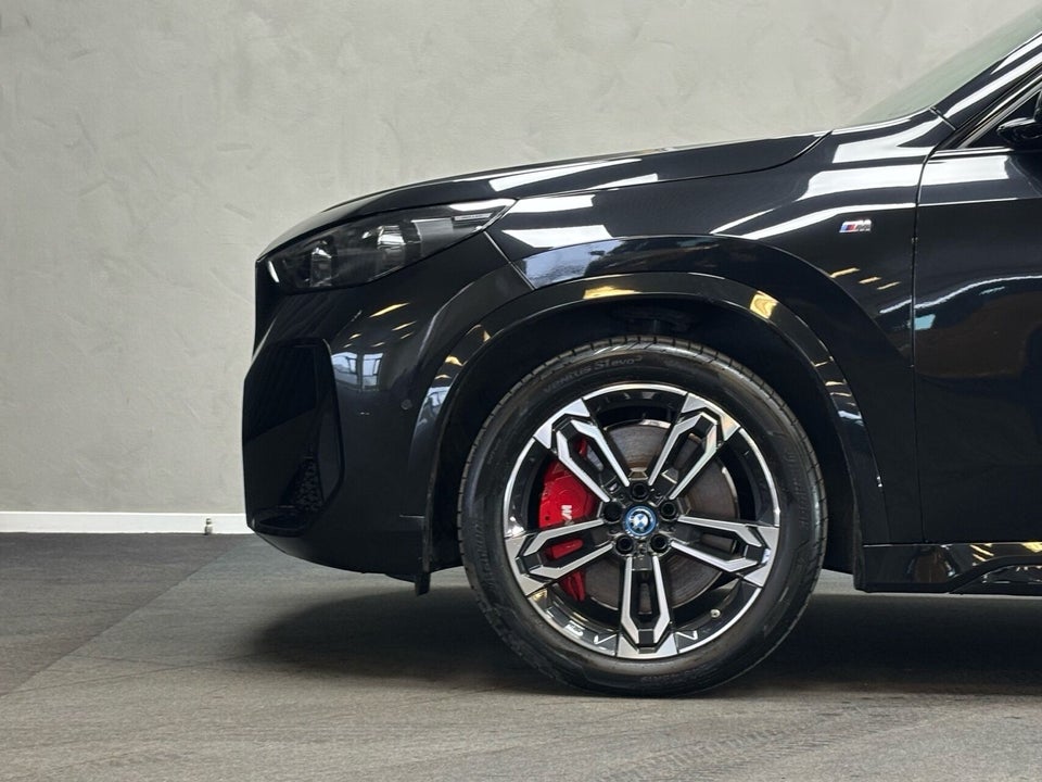 BMW iX1 xDrive30 M-Sport 5d