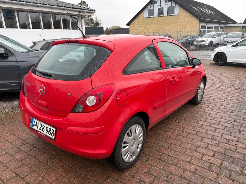 Opel Corsa 1,2 16V Enjoy 3d