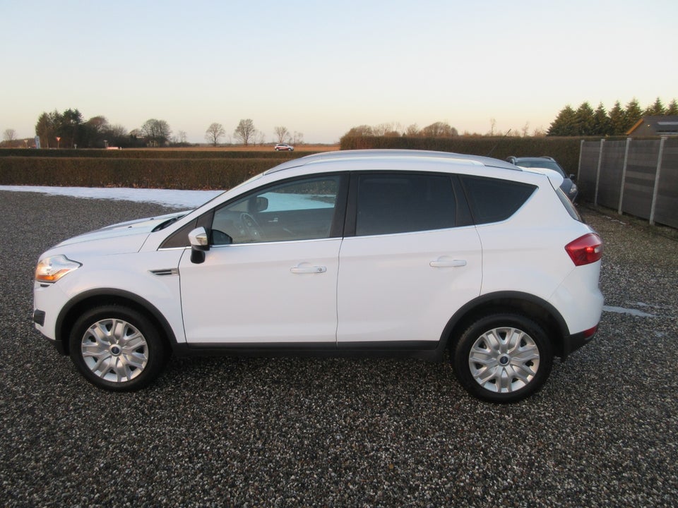 Ford Kuga 2,0 TDCi 140 Titanium 5d
