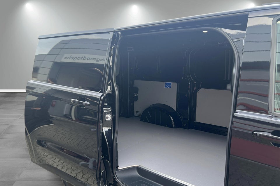 VW e-Transporter Comfort Kassevogn SWB