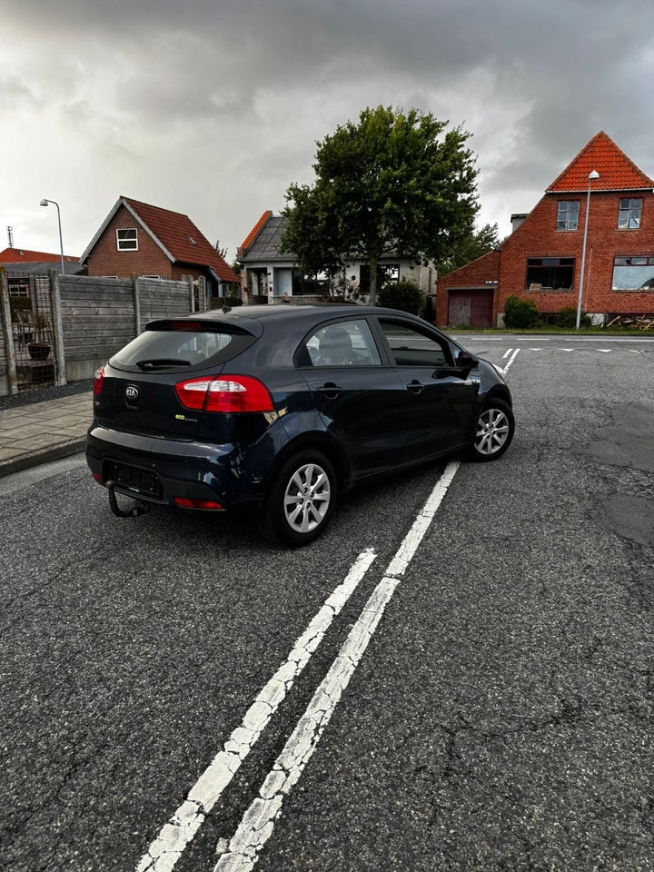 Kia Rio 1,1 CRDi 75 Active 5d