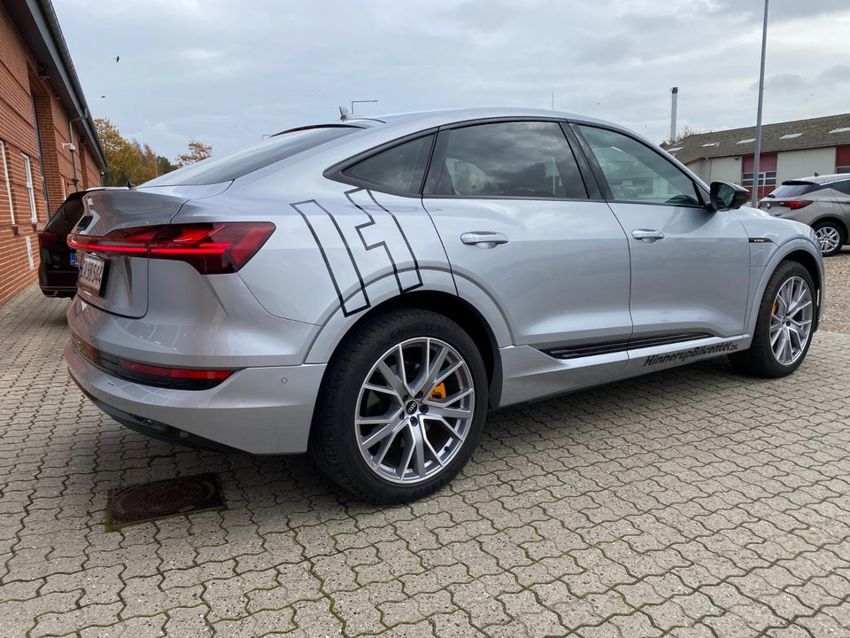 Audi e-tron 55 Advanced Sportback quattro 5d