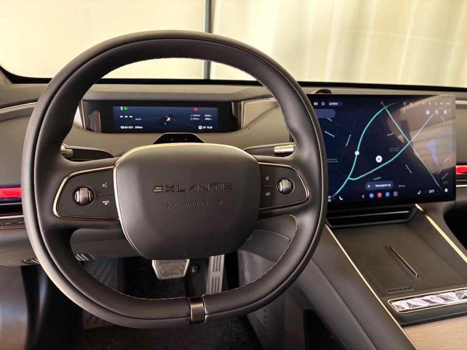 Exlantix ES 77 Ultimate AWD 5d