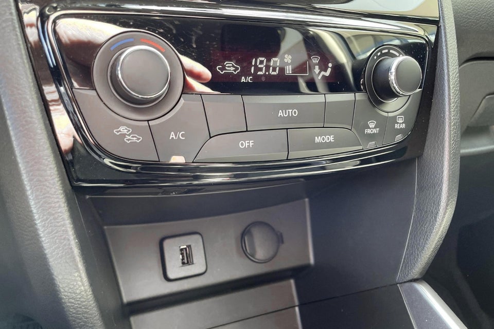 Suzuki Vitara 1,4 mHybrid Active 5d