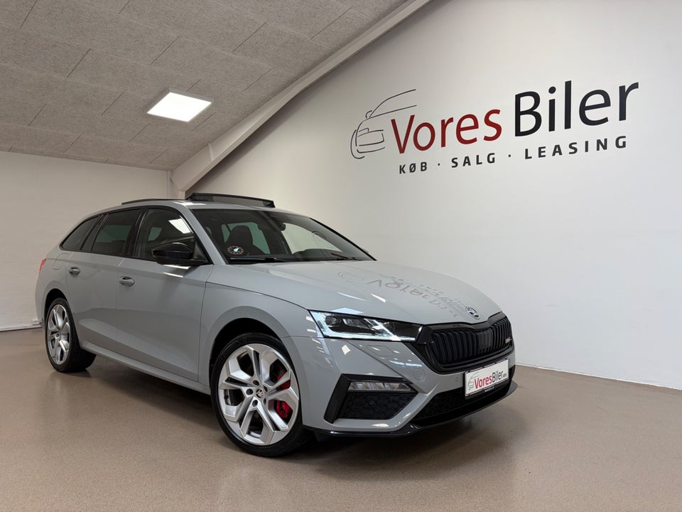 Skoda Octavia 1,4 TSi iV RS Combi DSG 5d