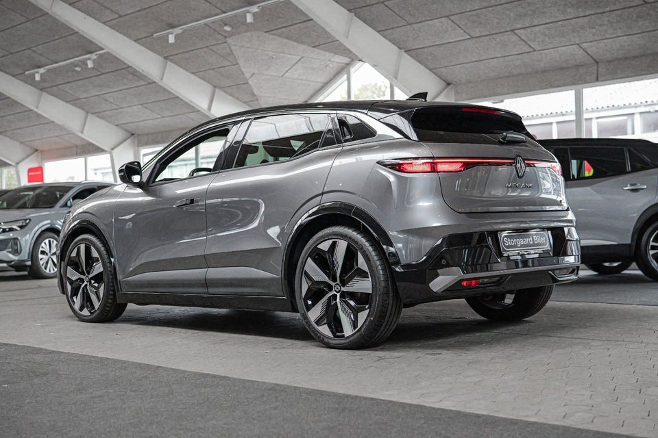 Renault Megane E-Tech 60 Techno 5d