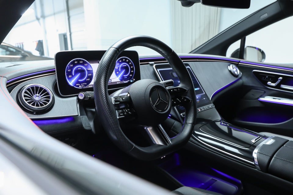 Mercedes EQE350 AMG Line 4d