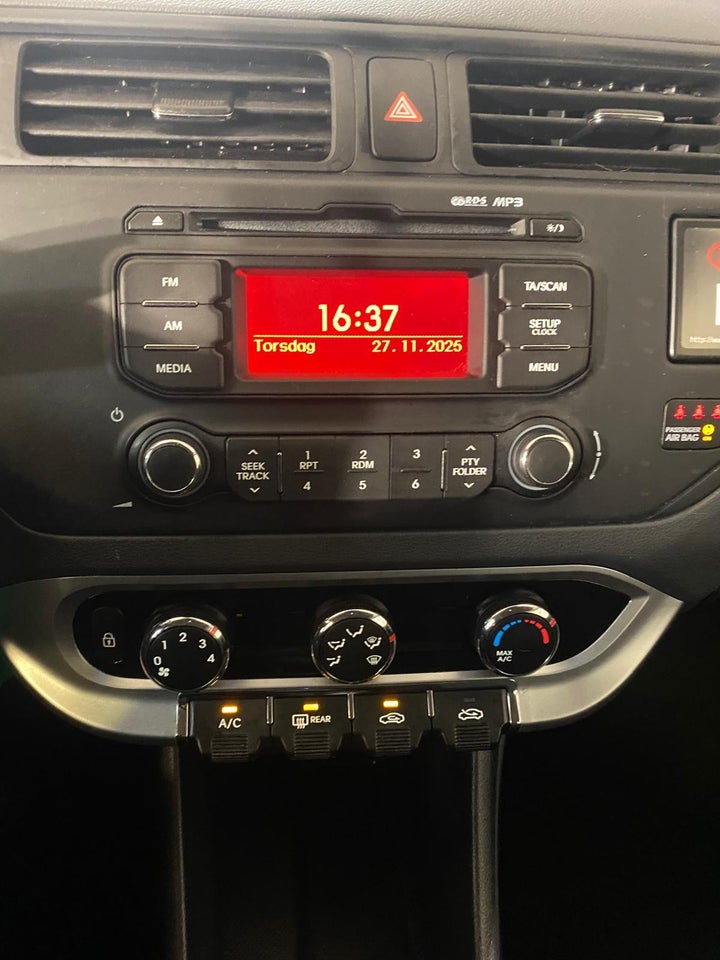 Kia Rio 1,2 CVVT Style+ 5d