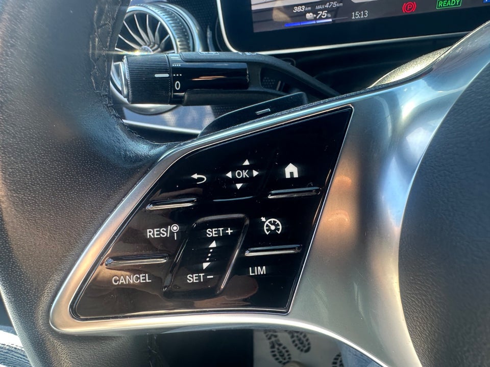 Mercedes EQE350 Electric Art 4d