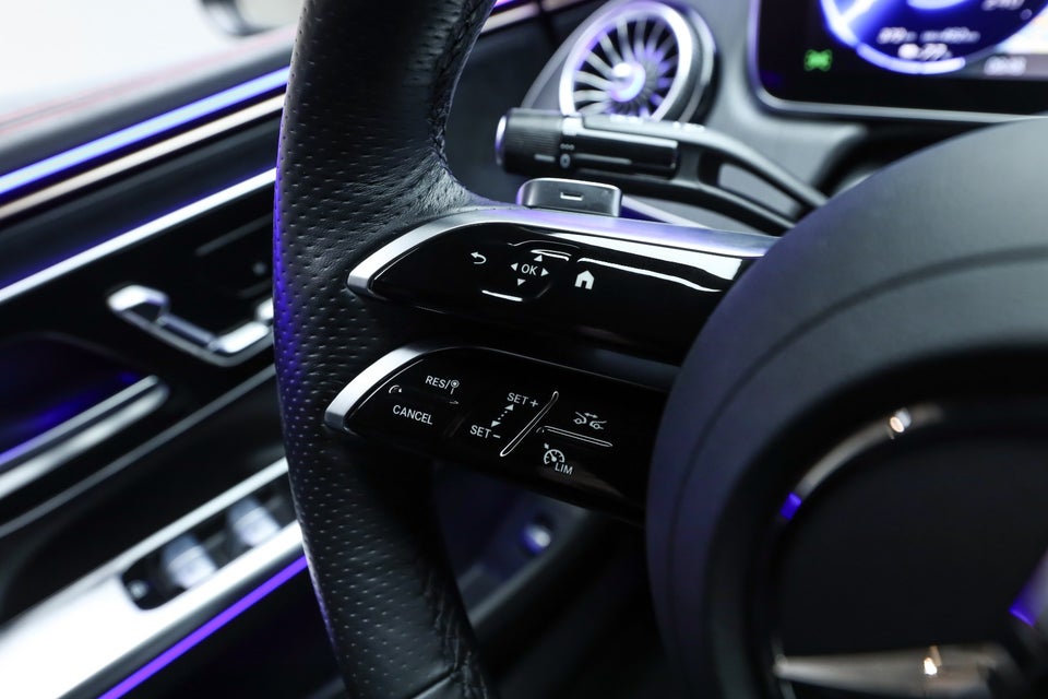 Mercedes EQE350 AMG Line 4d