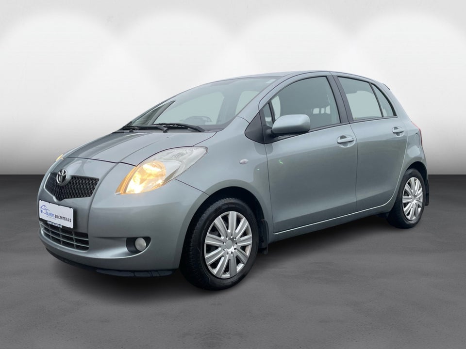 Toyota Yaris 1,3 Luna 5d