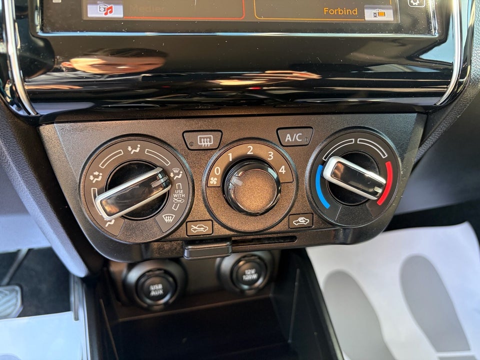 Suzuki Swift 1,2 mHybrid Action CVT 5d