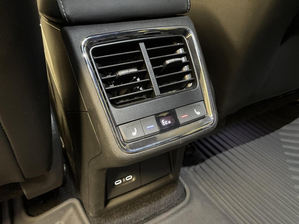 Skoda Enyaq 80x iV Sportline Maxx 5d