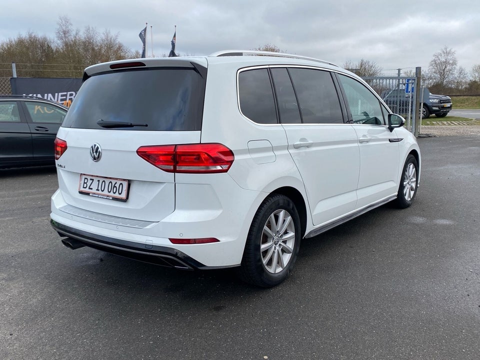 VW Touran 1,8 TSi 180 R-line DSG 7prs 5d