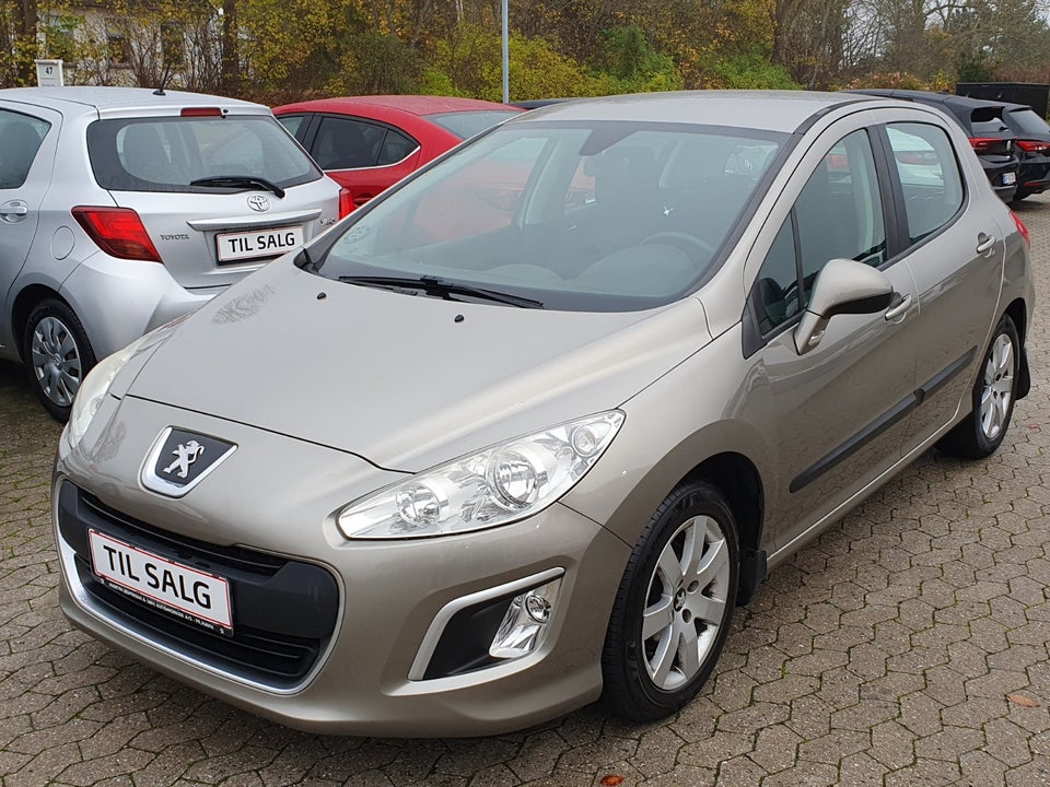 Peugeot 308 1,6 VTi 120 Access 5d