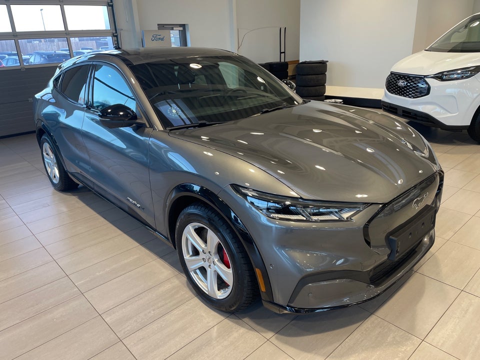 Ford Mustang Mach-E 98 Premium Extended Range 5d