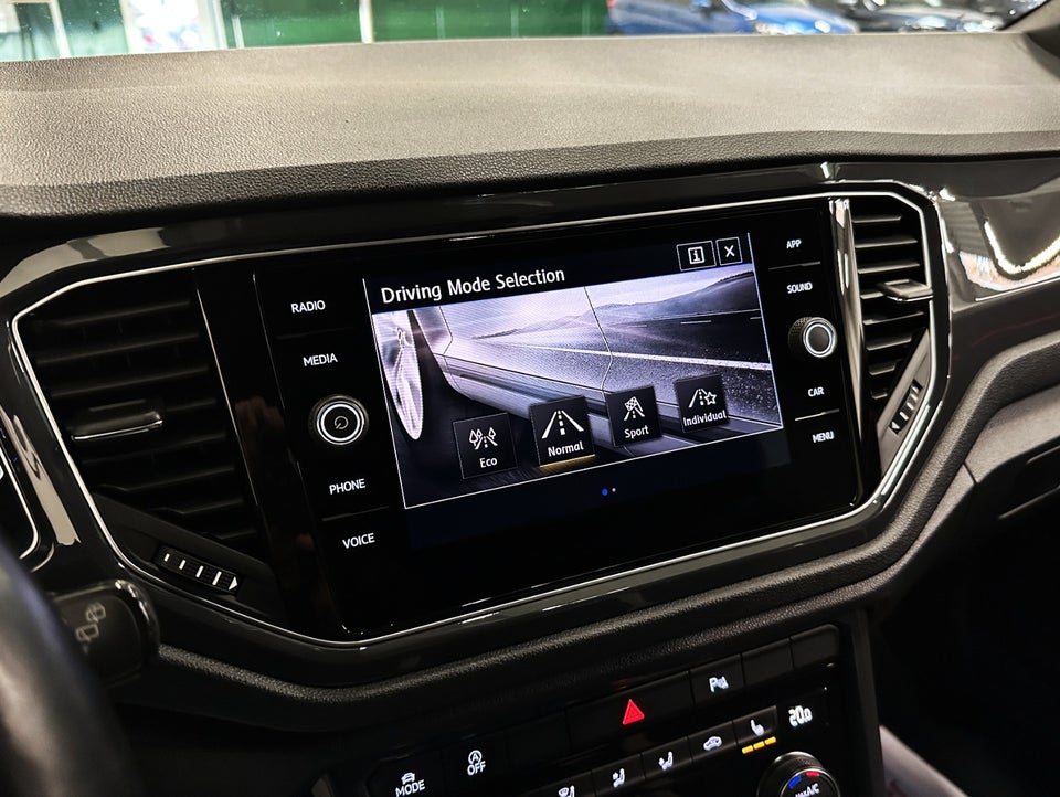 VW T-Roc 1,5 TSi 150 Sport DSG 5d