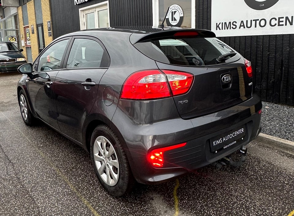 Kia Rio 1,2 CVVT Premium 5d