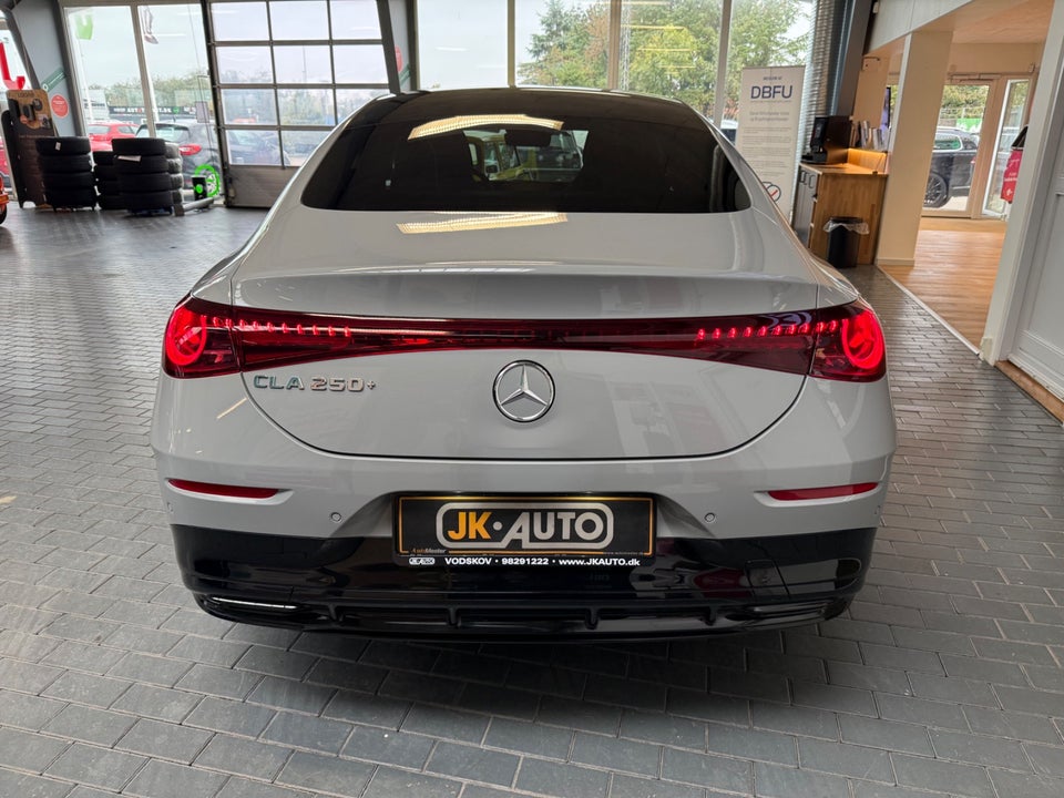 Mercedes CLA250+ electric AMG Line 4d