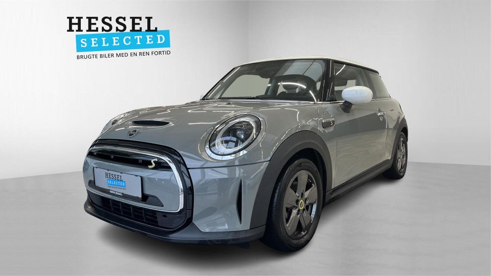 MINI Cooper SE Essential 3d