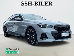 BMW i5, modelår 2025, 7,000 km